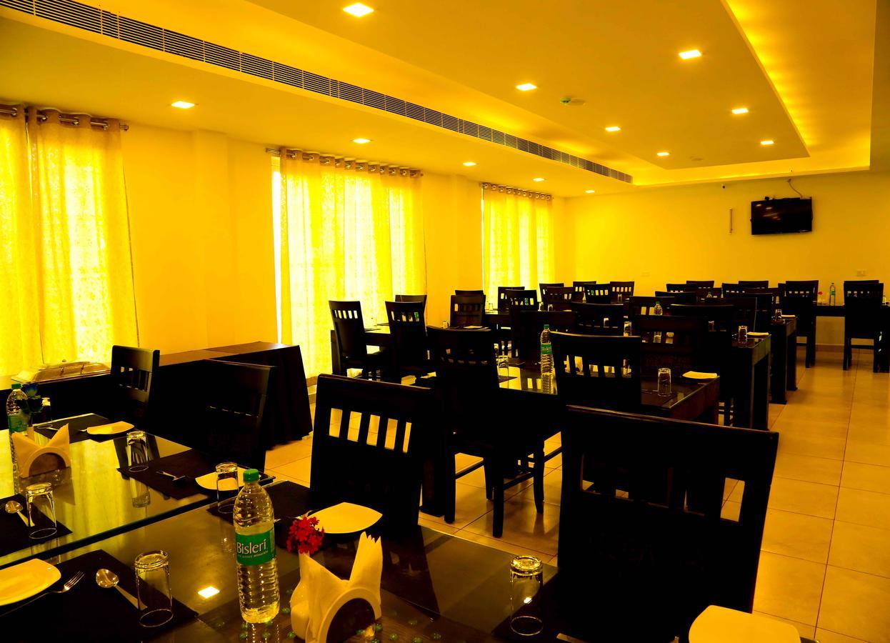 Hotel Queens Inn Velankanni Eksteriør billede