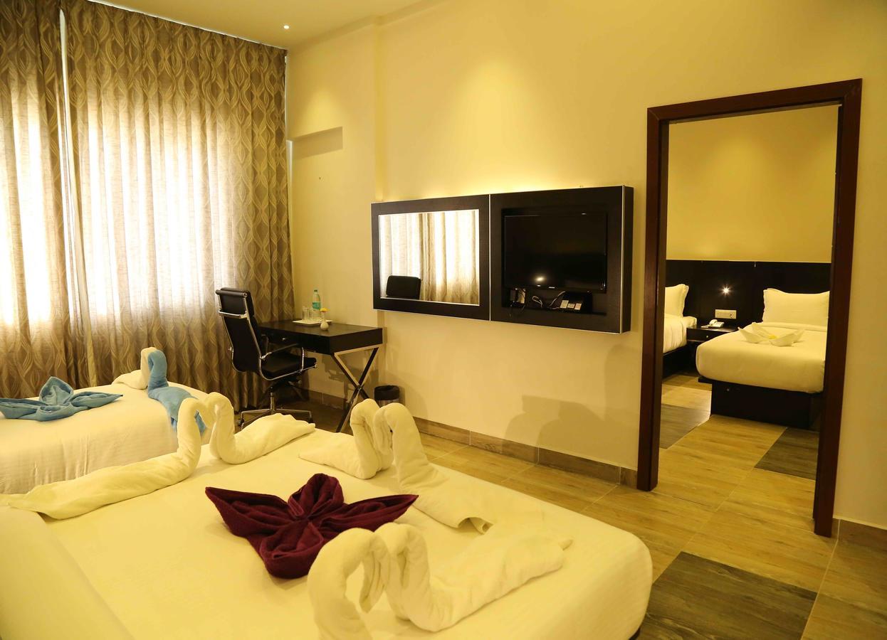 Hotel Queens Inn Velankanni Eksteriør billede